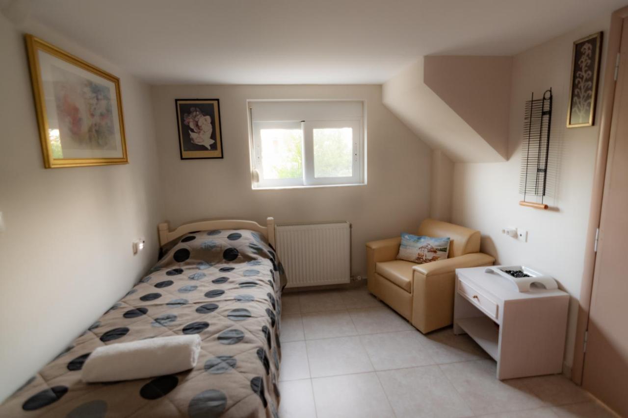 Emily'S House Apartment Kos Bagian luar foto